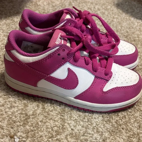 Nike Kids Fuchsia and White Dunks - Picture 2 of 2